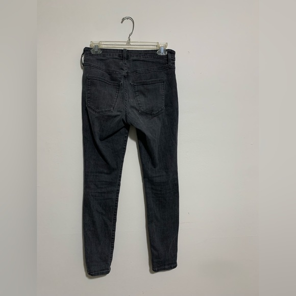 Universal Thread High Rise Skinny - Picture 3 of 3